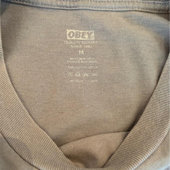 purple tshirt - Picture 3 of 3